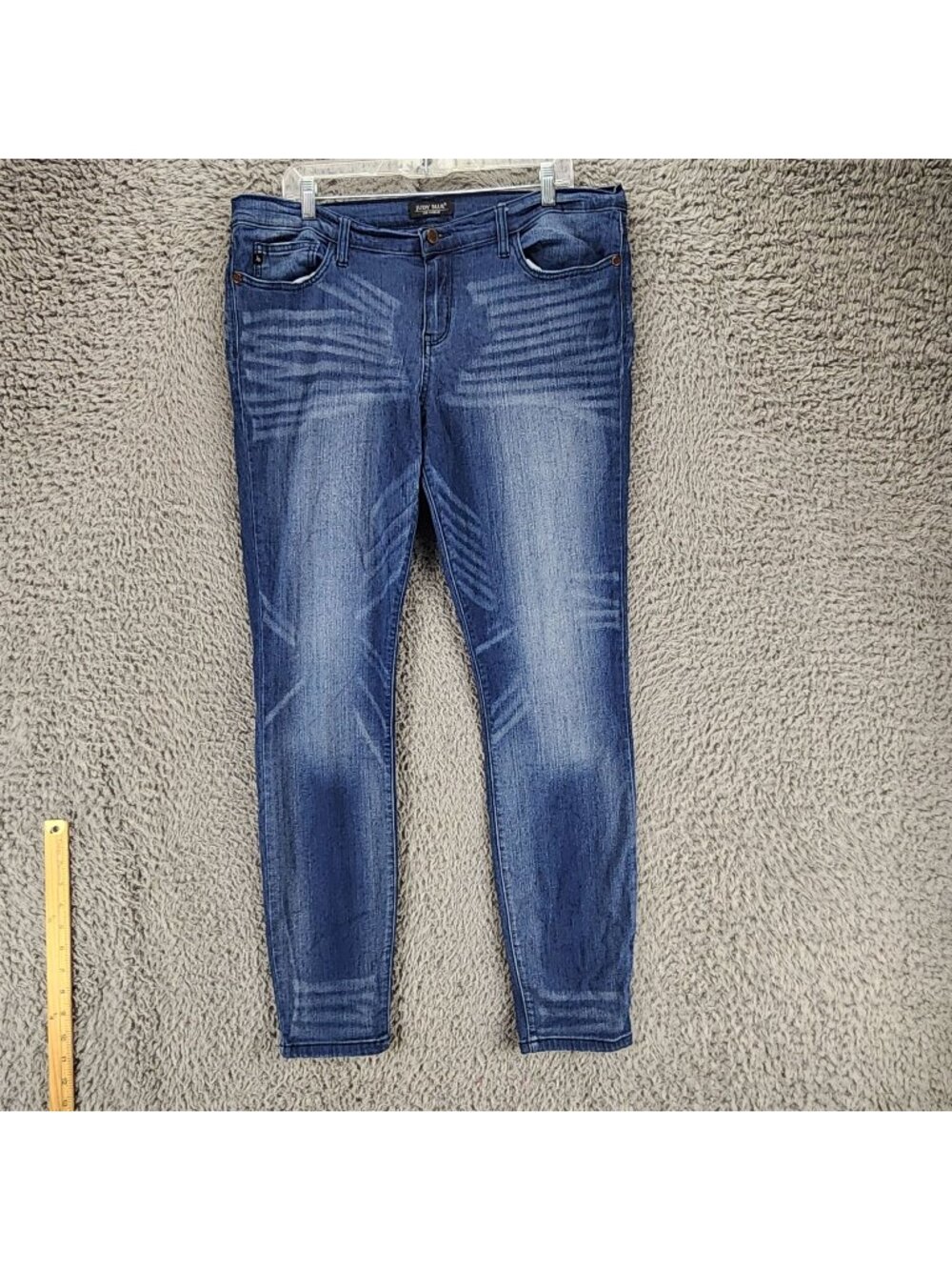 Judy Blue Jeans Womens 2XL Blue Stretch Denim Skinny Fit *Read*